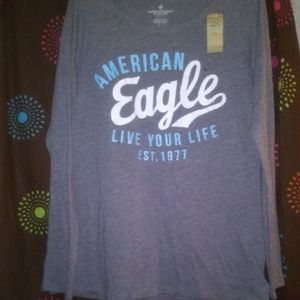 Long sleeve American Eagle shirt